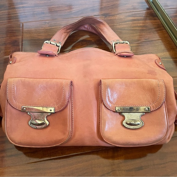 Women MArc Jacobs purse - Picture 2 of 13